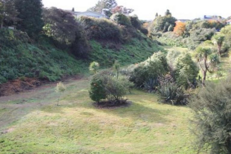 Photo of property in 18 Shepherd Road, Waipahihi, Taupo, 3330