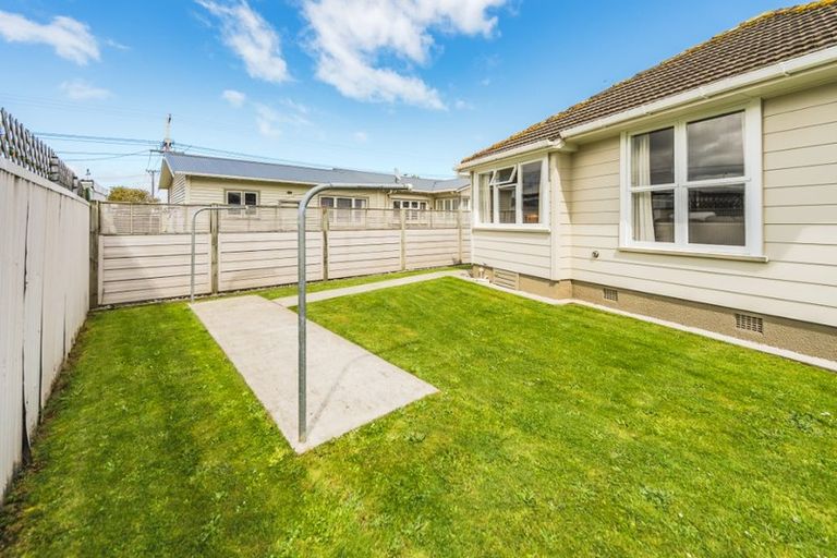 Photo of property in 12 Bignell Street, Gonville, Whanganui, 4501