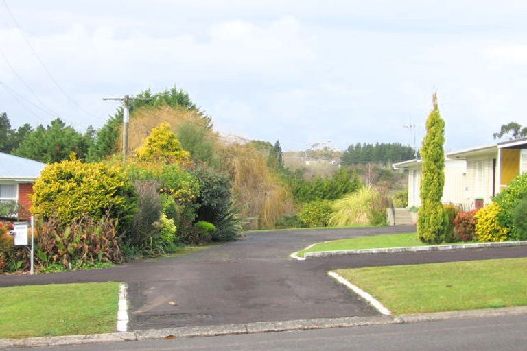 Photo of property in 20 Acacia Crescent, Glenview, Hamilton, 3206