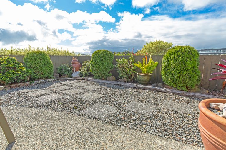 Photo of property in 87a Elan Place, Stanmore Bay, Whangaparaoa, 0932