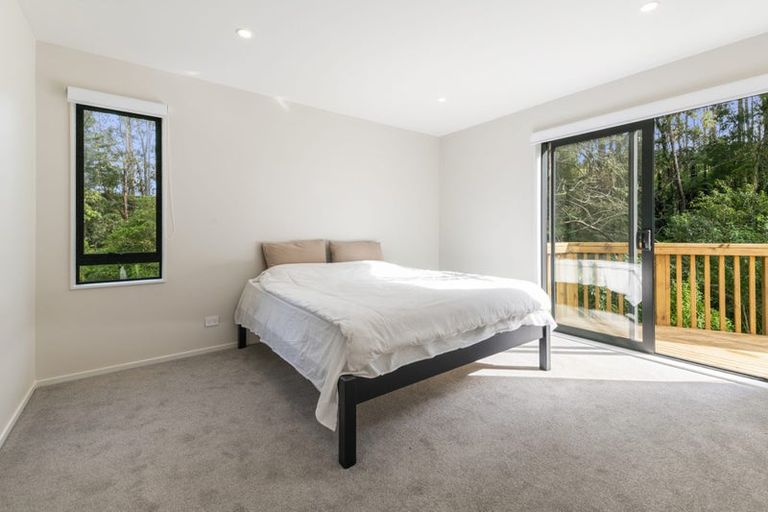 Photo of property in 12 Tagish Way, Orewa, 0931