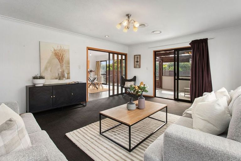 Photo of property in 11 Dunster Street, Burnside, Christchurch, 8053