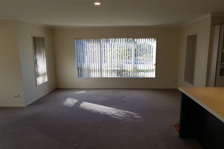 Photo of property in 31 Oakwood Drive, Rangiora, 7400