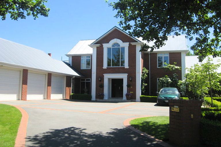 Photo of property in 8 Regent's Park Drive, Casebrook, Christchurch, 8051