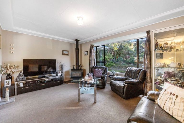 Photo of property in 33 Fairview Terrace, Sawyers Bay, Port Chalmers, 9023