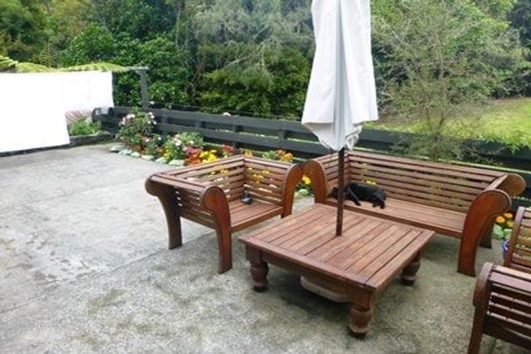 Photo of property in 1/63 Cheviot Road, Lowry Bay, Lower Hutt, 5013