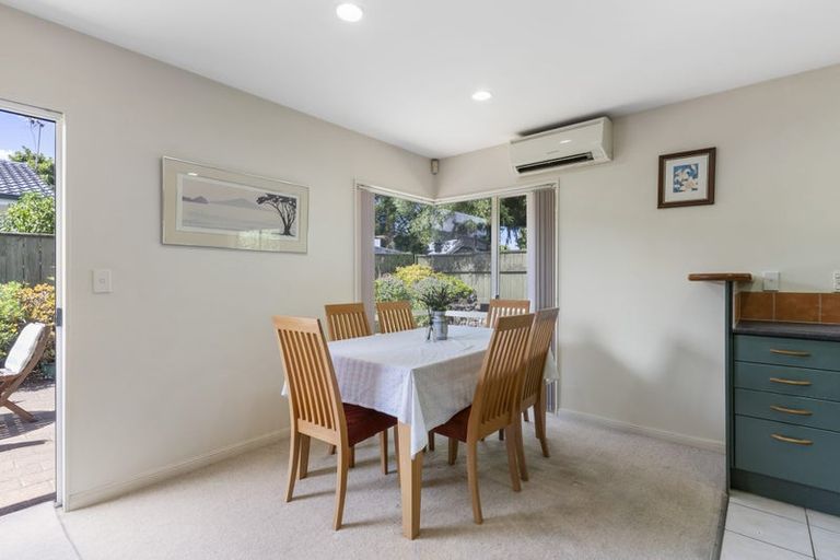 Photo of property in 27 Stanhope Road, Mount Wellington, Auckland, 1051
