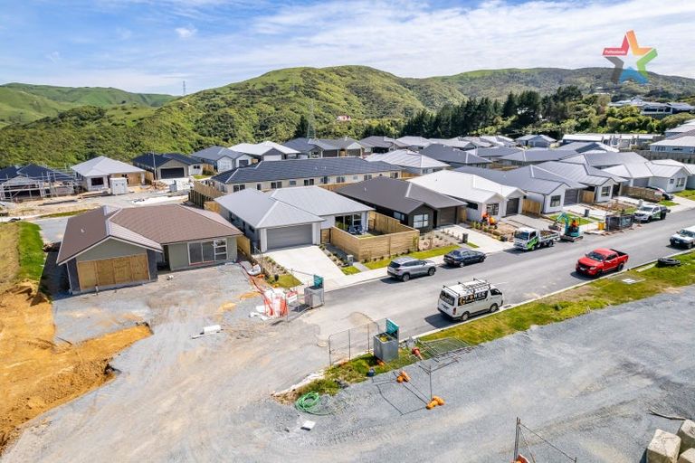 Photo of property in 8 Kairaumati Crescent, Kelson, Lower Hutt, 5010