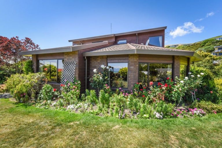 Photo of property in 2 Ruffell Place, Atawhai, Nelson, 7010