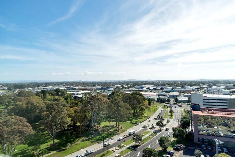 Photo of property in Twin Towers, 811/17 Putney Way, Manukau, Auckland, 2104