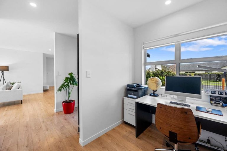 Photo of property in 3 Pitoitoi Drive, Riverhead, 0820