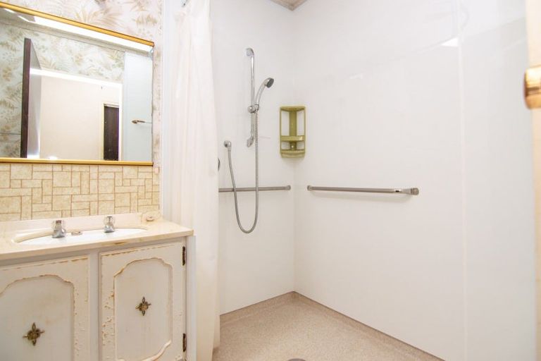 Photo of property in 10a Palm Avenue, Hokowhitu, Palmerston North, 4410