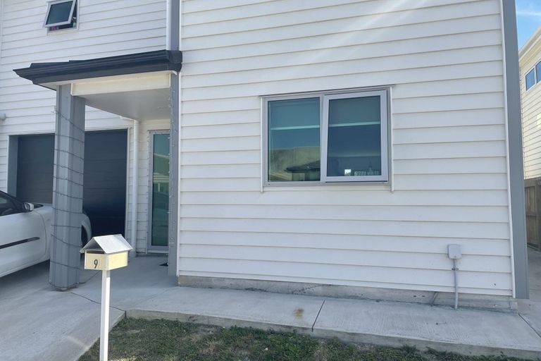 Photo of property in 9 Sohum Place, Manukau, Auckland, 2104