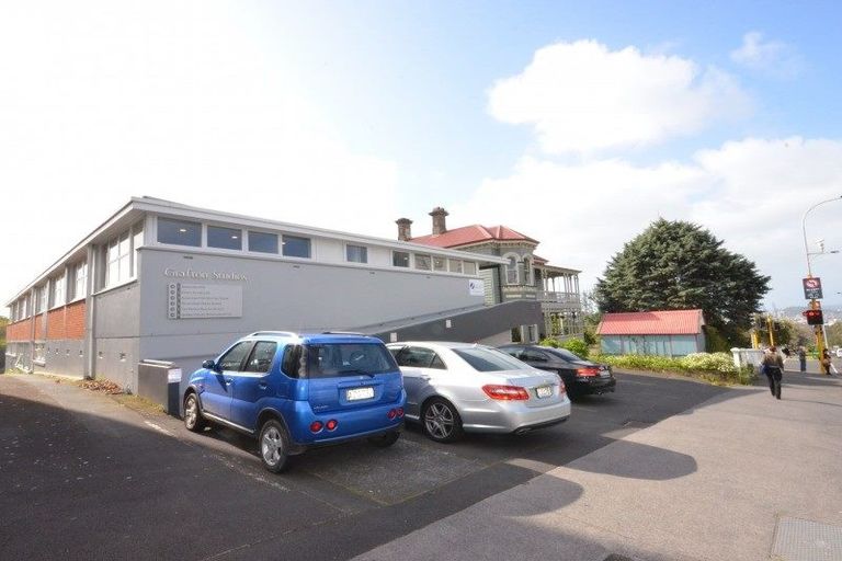 Photo of property in 125 Grafton Road, Roseneath, Wellington, 6011