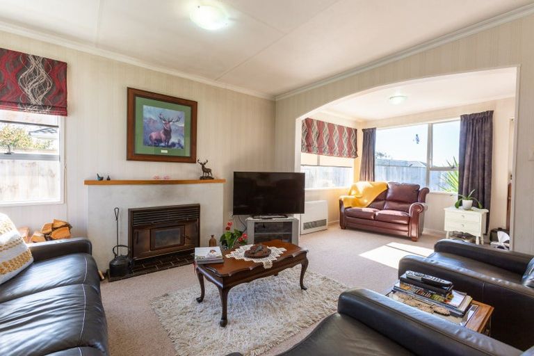Photo of property in 38 Ruahine Street, Dannevirke, 4930