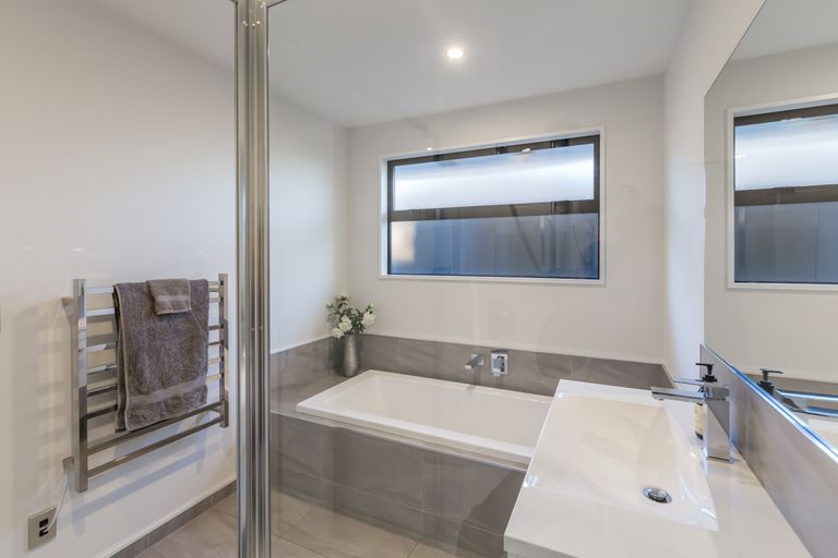 Photo of property in 41 Te Whenu Crescent, Marshland, Christchurch, 8083