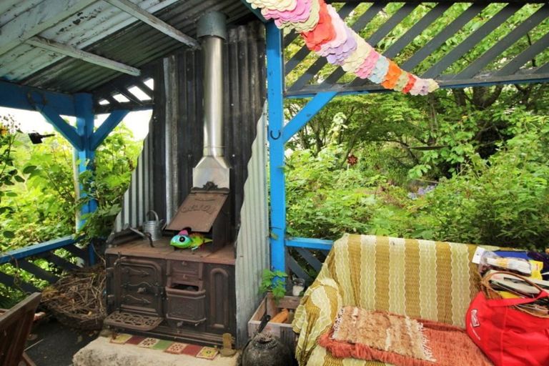 Photo of property in 19 Main Road, Maheno, Oamaru, 9495