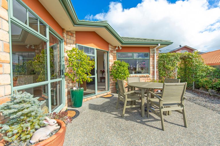 Photo of property in 87a Elan Place, Stanmore Bay, Whangaparaoa, 0932
