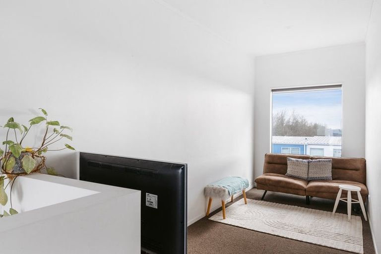 Photo of property in 31 Reynolds Place, Papamoa Beach, Papamoa, 3118