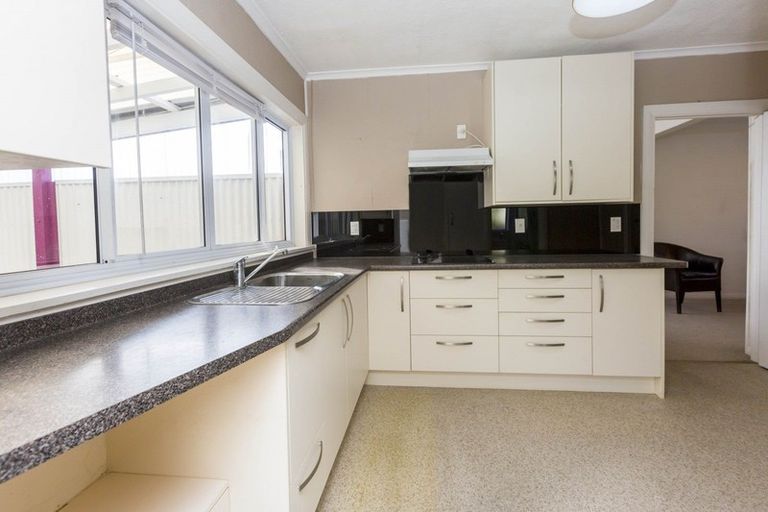 Photo of property in 98 Miro Street, Trentham, Upper Hutt, 5018