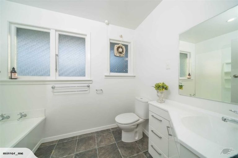 Photo of property in 9 Ebony Street, Bishopdale, Christchurch, 8053