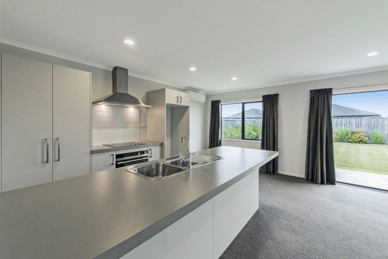 Photo of property in 27 Pakohe Street, Pegasus, 7612