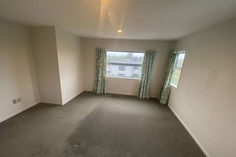 Photo of property in 27 Matipo Road, Te Atatu Peninsula, Auckland, 0610