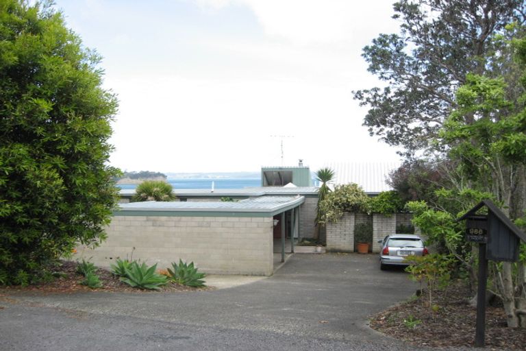 Photo of property in 986 Whangaparaoa Road, Manly, Whangaparaoa, 0930