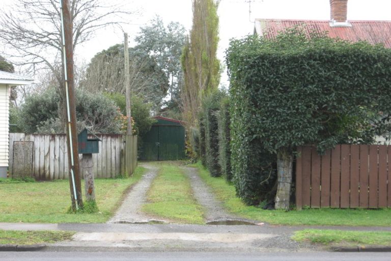 Photo of property in 120 Settlement Road, Papakura, 2110