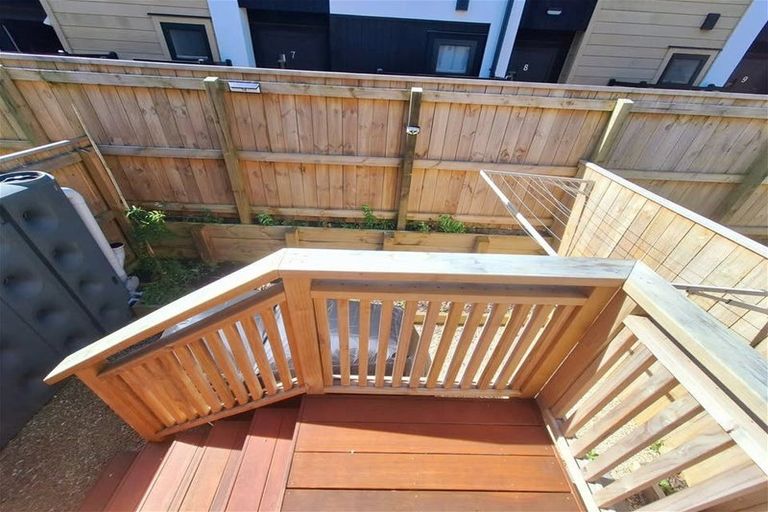 Photo of property in 6/26 Fitzherbert Road, Wainuiomata, Lower Hutt, 5014