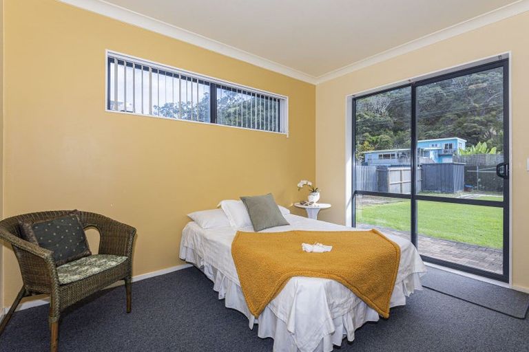 Photo of property in 191 Oakura Road, Oakura, Hikurangi, 0184