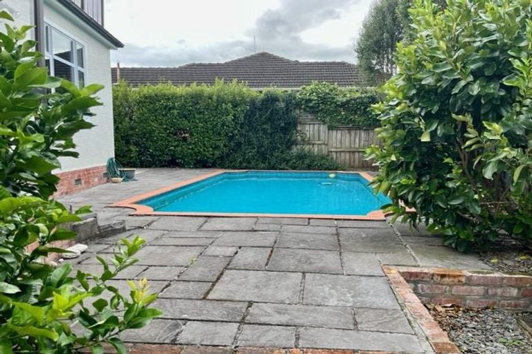 Photo of property in 3 Dickson Crescent, Saint Johns Hill, Whanganui, 4500