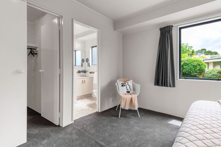 Photo of property in 23 Kingsway Crescent, Forest Lake, Hamilton, 3200