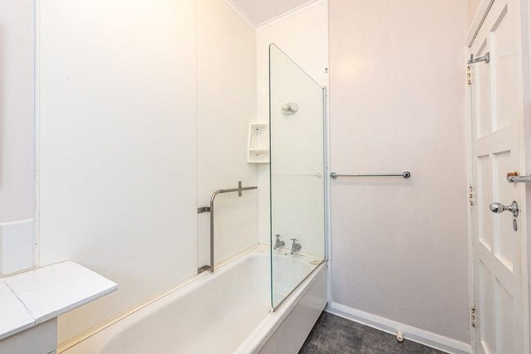 Photo of property in 33 Sedgebrook Street, Whanganui East, Whanganui, 4500