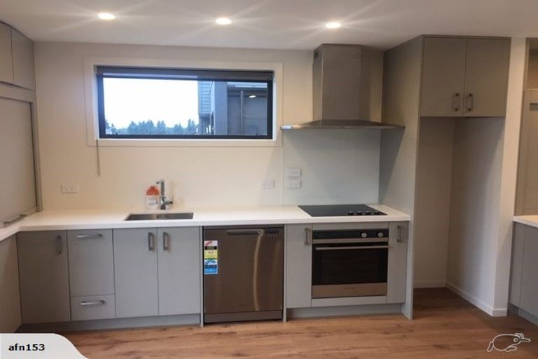 Photo of property in 1 Alandale Place, Wanaka, 9305