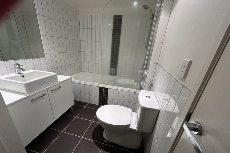 Photo of property in Mooring Apartments, 307/277 Maunganui Road, Mount Maunganui, 3116