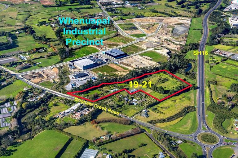 Photo of property in 21 Brigham Creek Road, Whenuapai, Auckland, 0618