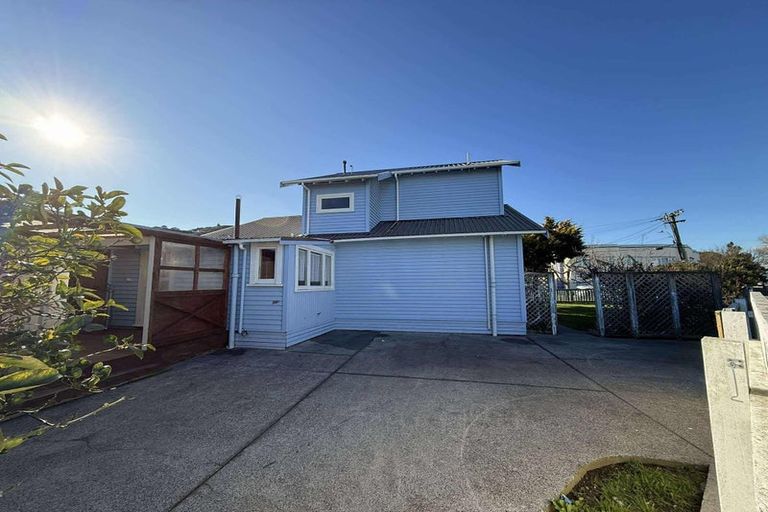 Photo of property in 48 Hume Street, Alicetown, Lower Hutt, 5010