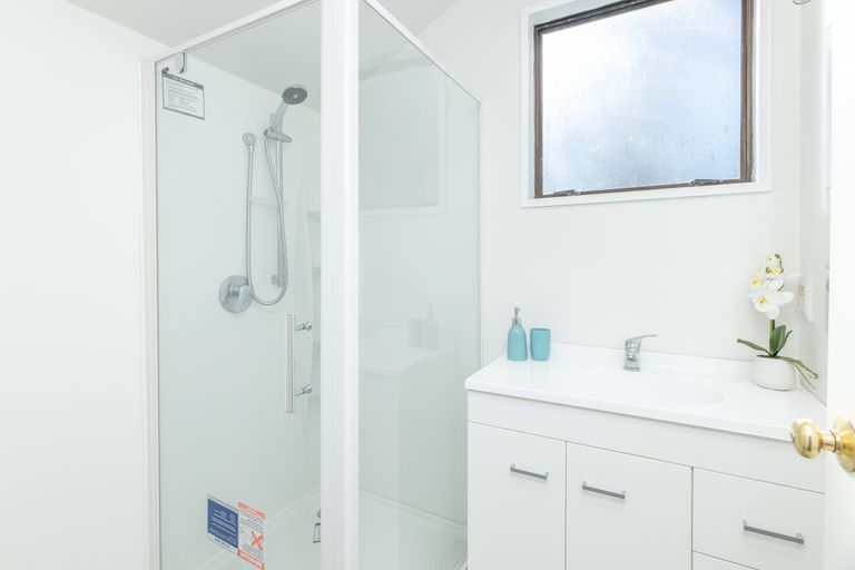 Photo of property in 28 Rubens Place, Burnside, Christchurch, 8053