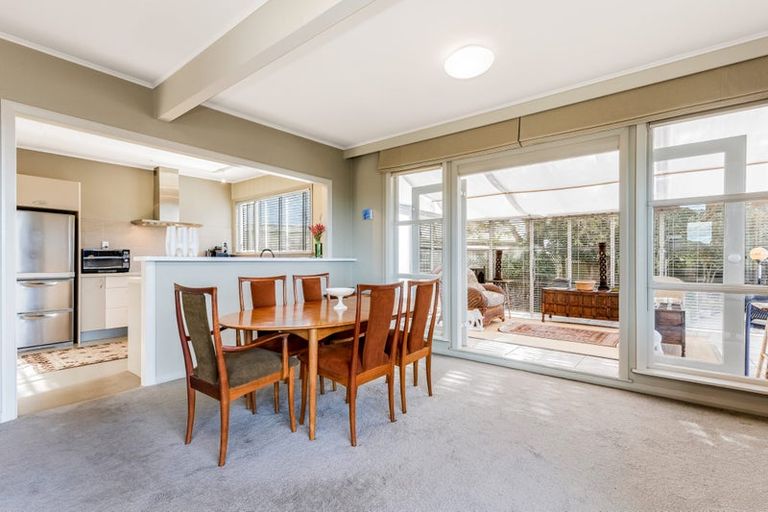 Photo of property in 2 Zetland Street, Highbury, Wellington, 6012
