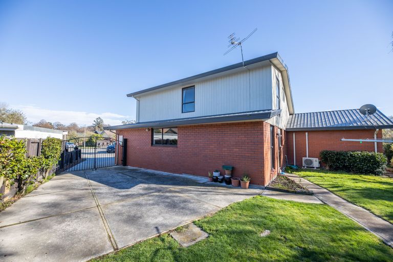 Photo of property in 28 Rubens Place, Burnside, Christchurch, 8053