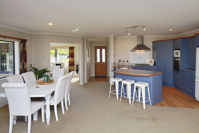 Photo of property in 21 Redfern Street, Northwood, Christchurch, 8051