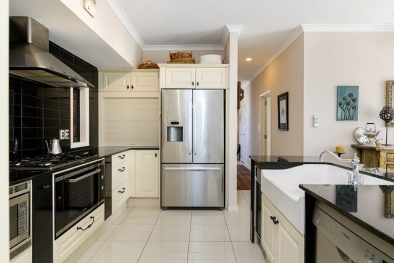 Photo of property in 35b Rita Street, Mount Maunganui, 3116