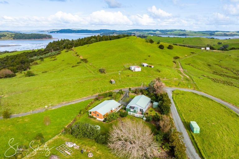 Photo of property in 7 Te Opi Road East, Whakapirau, Maungaturoto, 0583