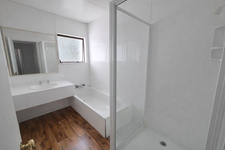 Photo of property in 25 Matipo Crescent, Pukete, Hamilton, 3200