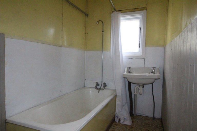 Photo of property in 6 Verona Street, Lumsden, 9730