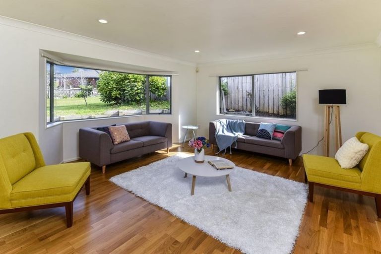 Photo of property in 12 Sophora Way, Albany, Auckland, 0632