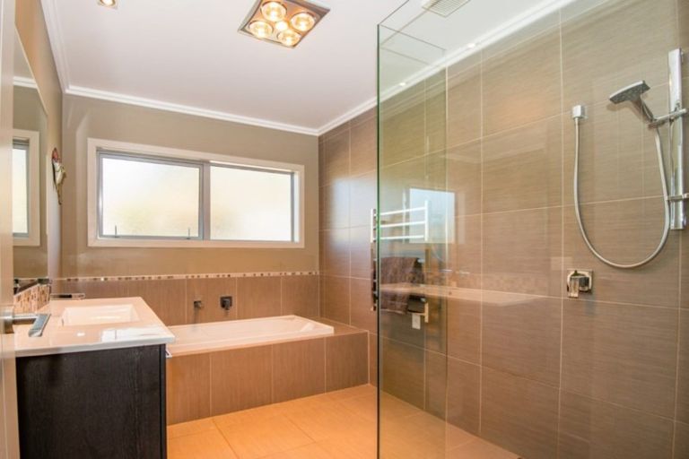 Photo of property in 25 Young Lane, Clyde, Alexandra, 9391