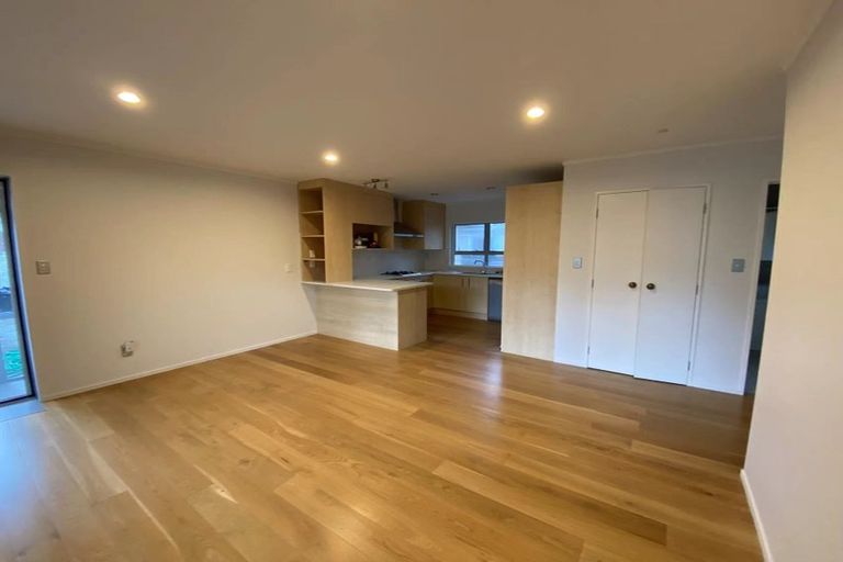 Photo of property in 30 Mander Place, Bucklands Beach, Auckland, 2012