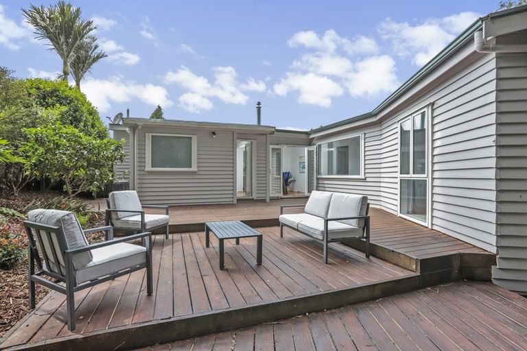 Photo of property in 7 Huia Road, Titirangi, Auckland, 0604